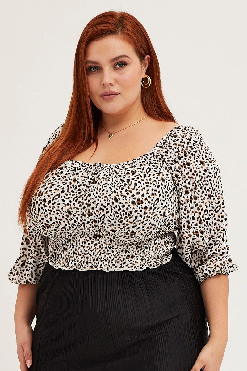 Animal Print 3/4 Sleeve Shirred Crop Top - Image 3