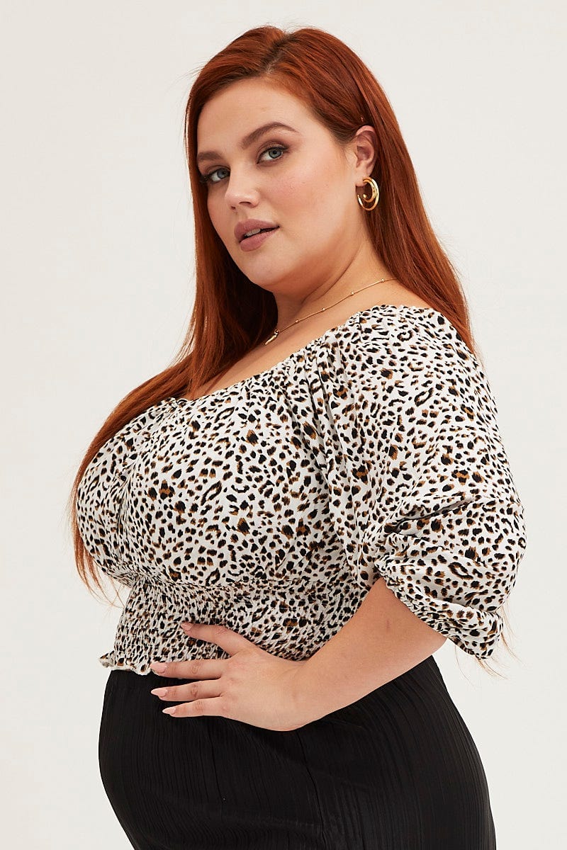Animal Print 3/4 Sleeve Shirred Crop Top - Image 4