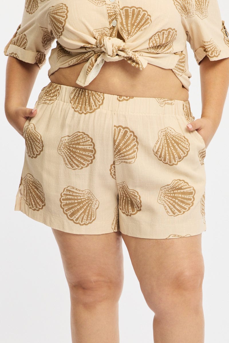 Beige Abstract Shorts Elastic Waist - Image 3