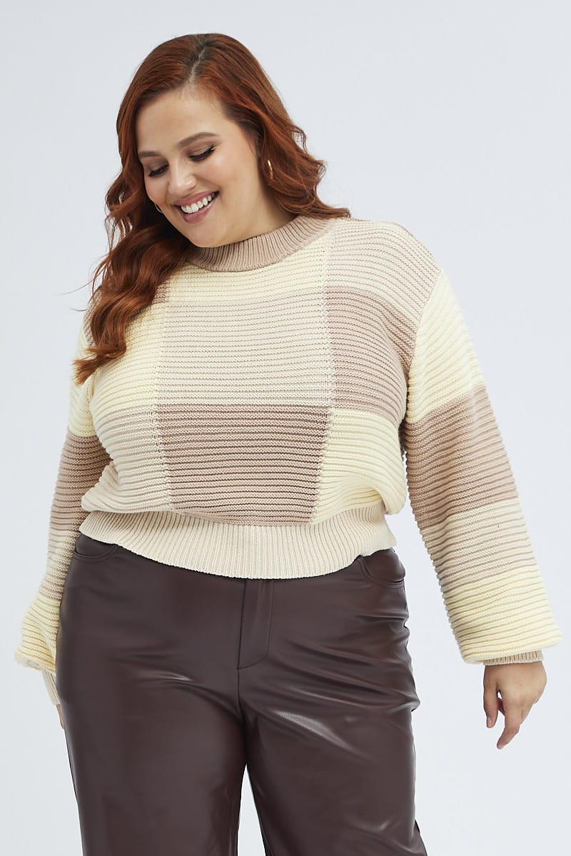 Beige Knit Top Round Neck Long Sleeve Patchwork - Image 4