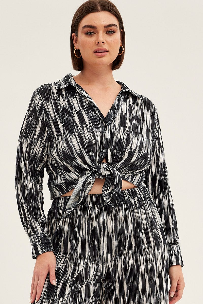 Black Abstract Relaxed Shirt Long Sleeve V-neck Plisse - Image 3