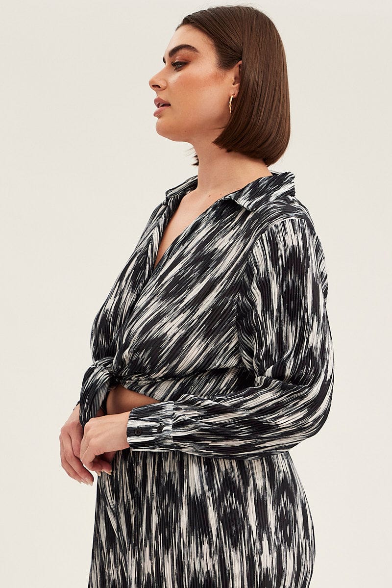 Black Abstract Relaxed Shirt Long Sleeve V-neck Plisse - Image 4
