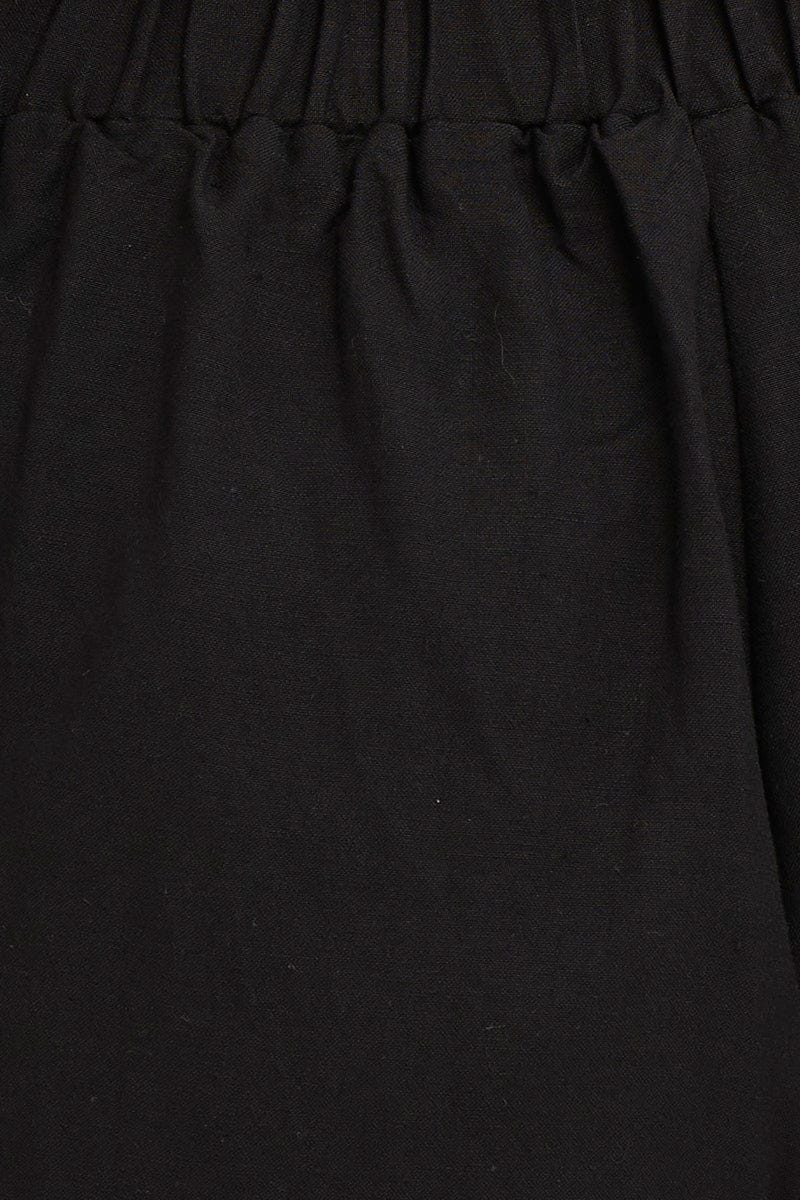 Black Belted Shorts Mid Rise Linen Blend Ruffle Hem - Image 6