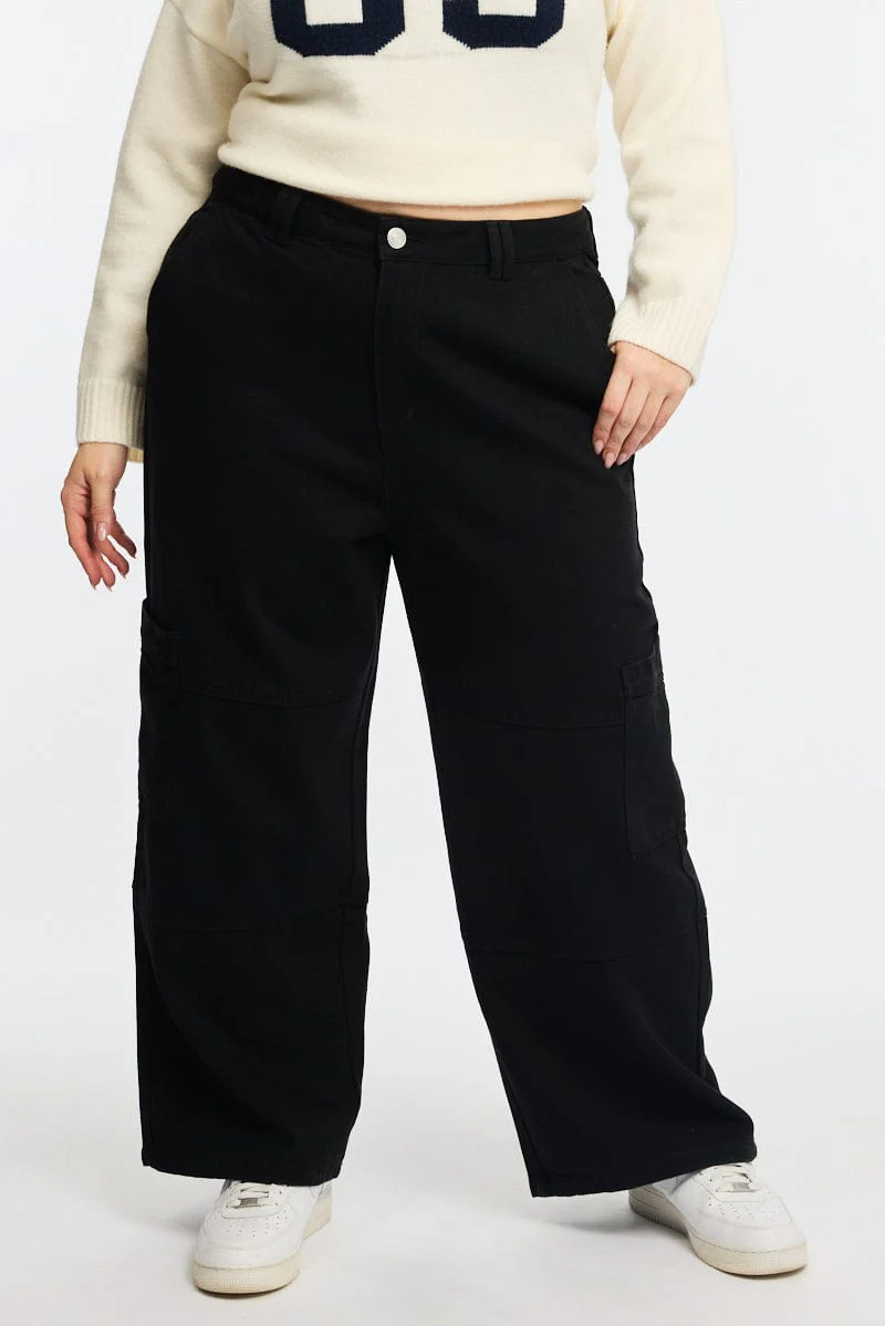 Black Cargo Jeans Mid Rise - Image 2