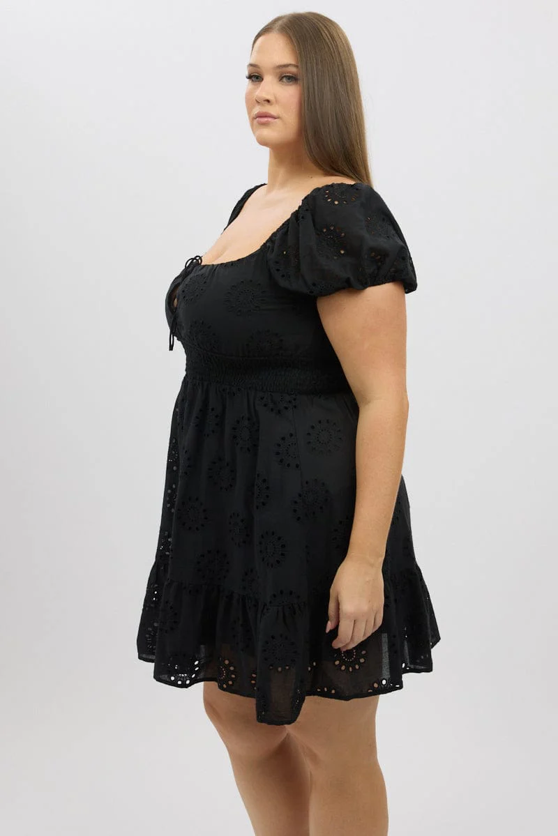 Black Cotton Eyelet Lace Scoop Neck Mini Dress - Image 4