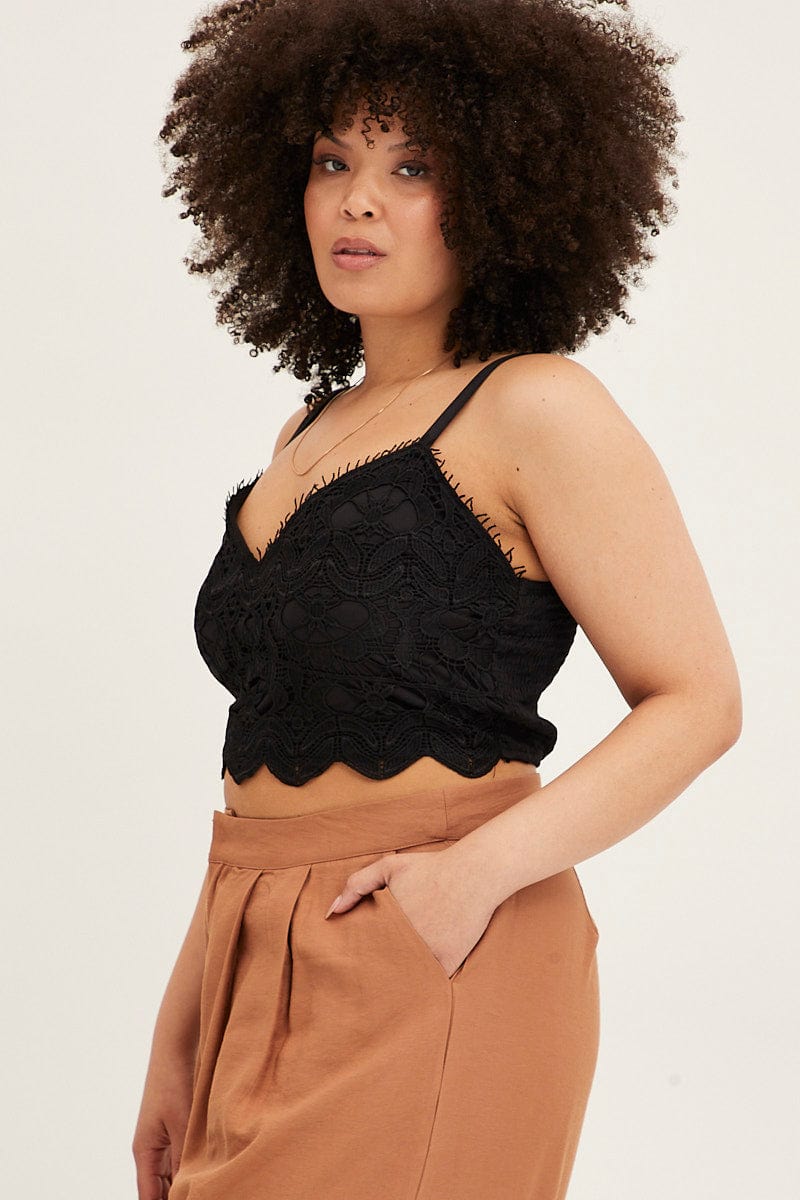 Black Crop Singlet Top Crochet Lace - Image 4