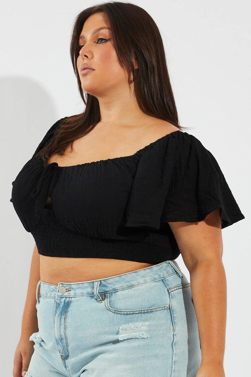 Black Crop Top Short Sleeve Cut Out - Image 4