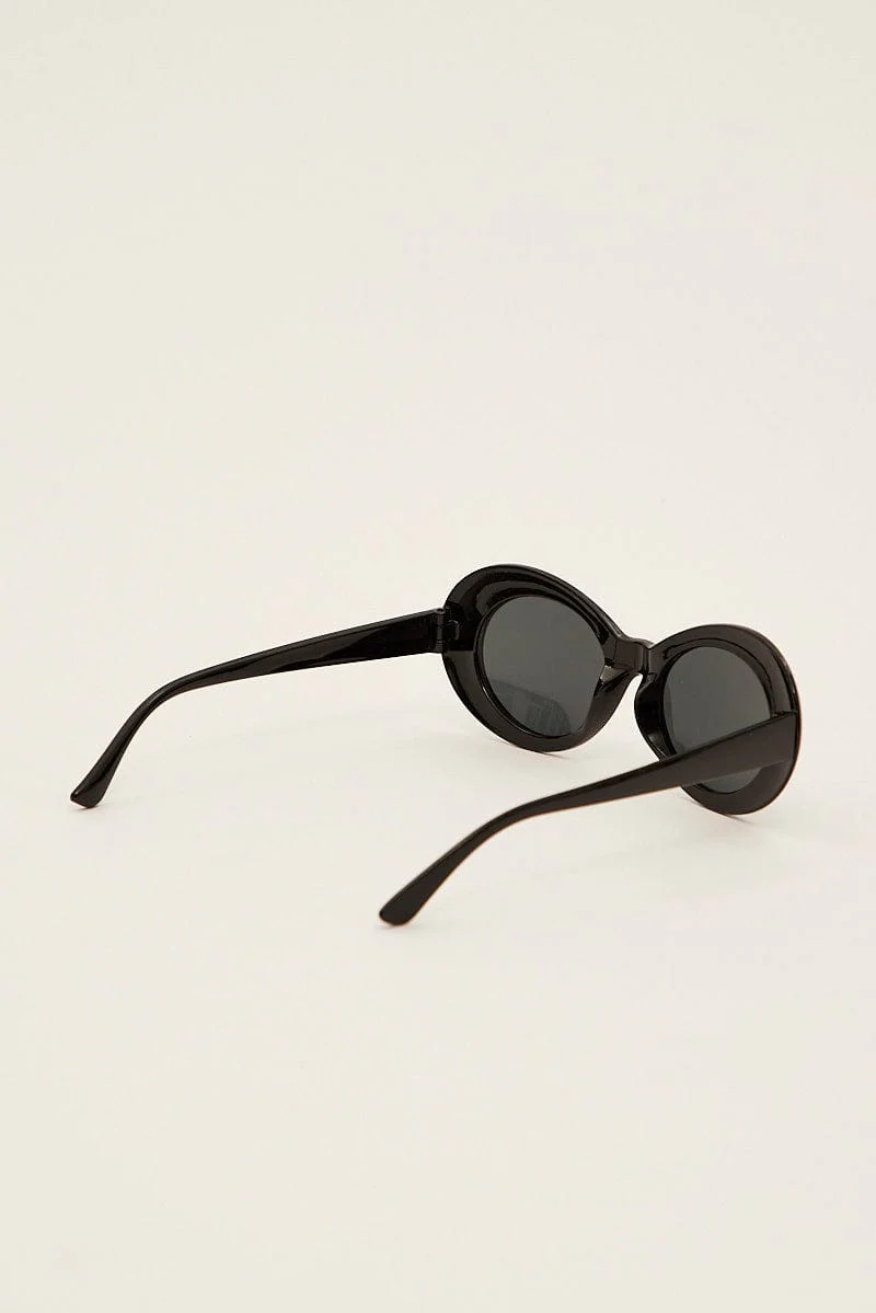 Black Fashion Sunglasses - Image 3
