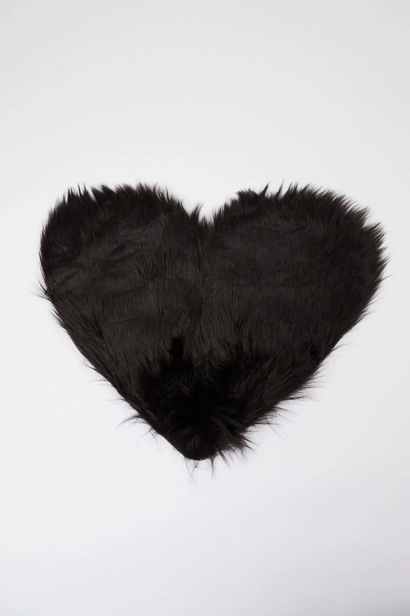 Black Fur Heart Rug