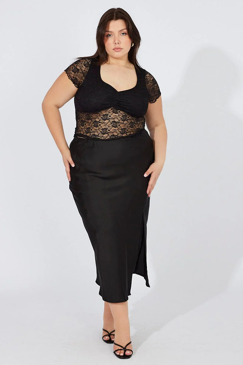 Black Lace Top Short Sleeve V-neck - Image 2