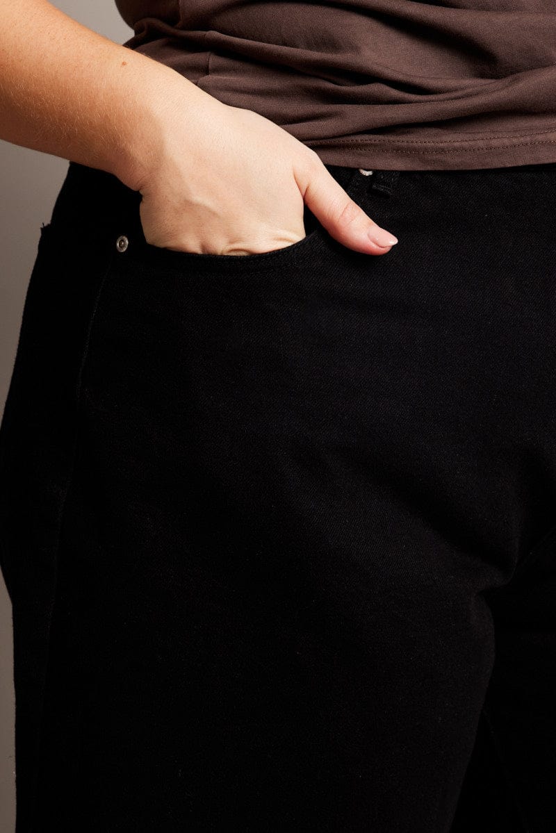 Black Longline Shorts High Rise Relaxed Fit Raw Hem - Image 6