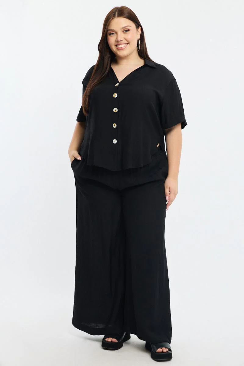 Black Relaxed Shirt Short Sleeve - Image 2