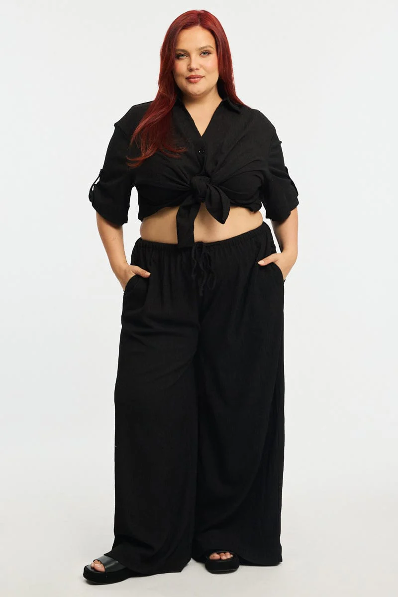 Black Relaxed Shirt Short Sleeve Textured - Image 2