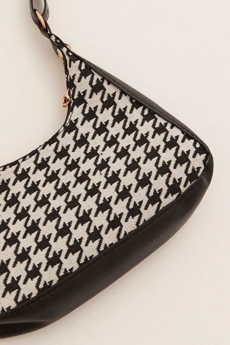 Black Shoulder Baguette Bag - Image 2