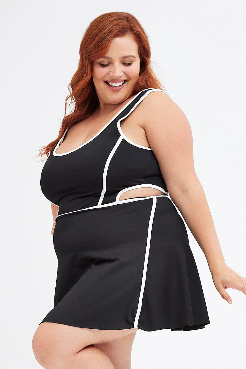 Black Tennis Dress With Shorts Inbuilt - Image 4