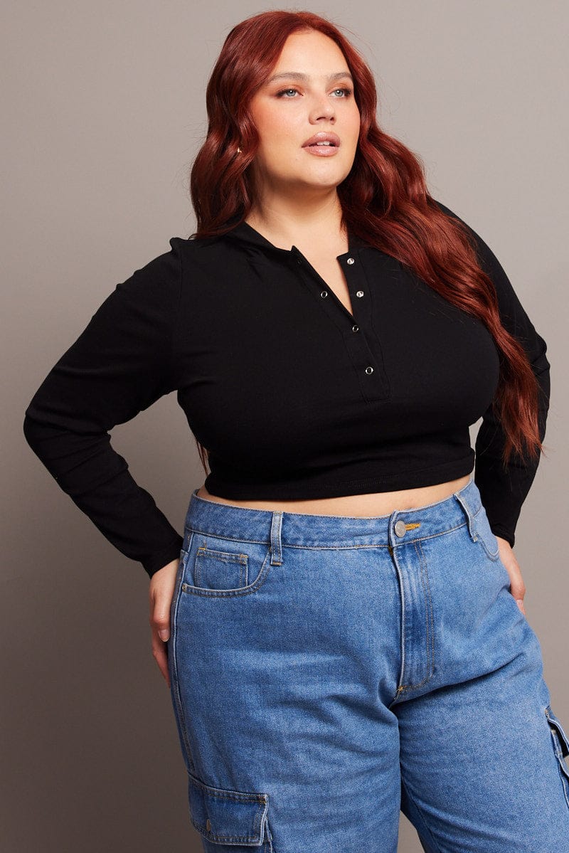 Black Top Long Sleeve Hooded Cropped 1/2 Placket - Image 3