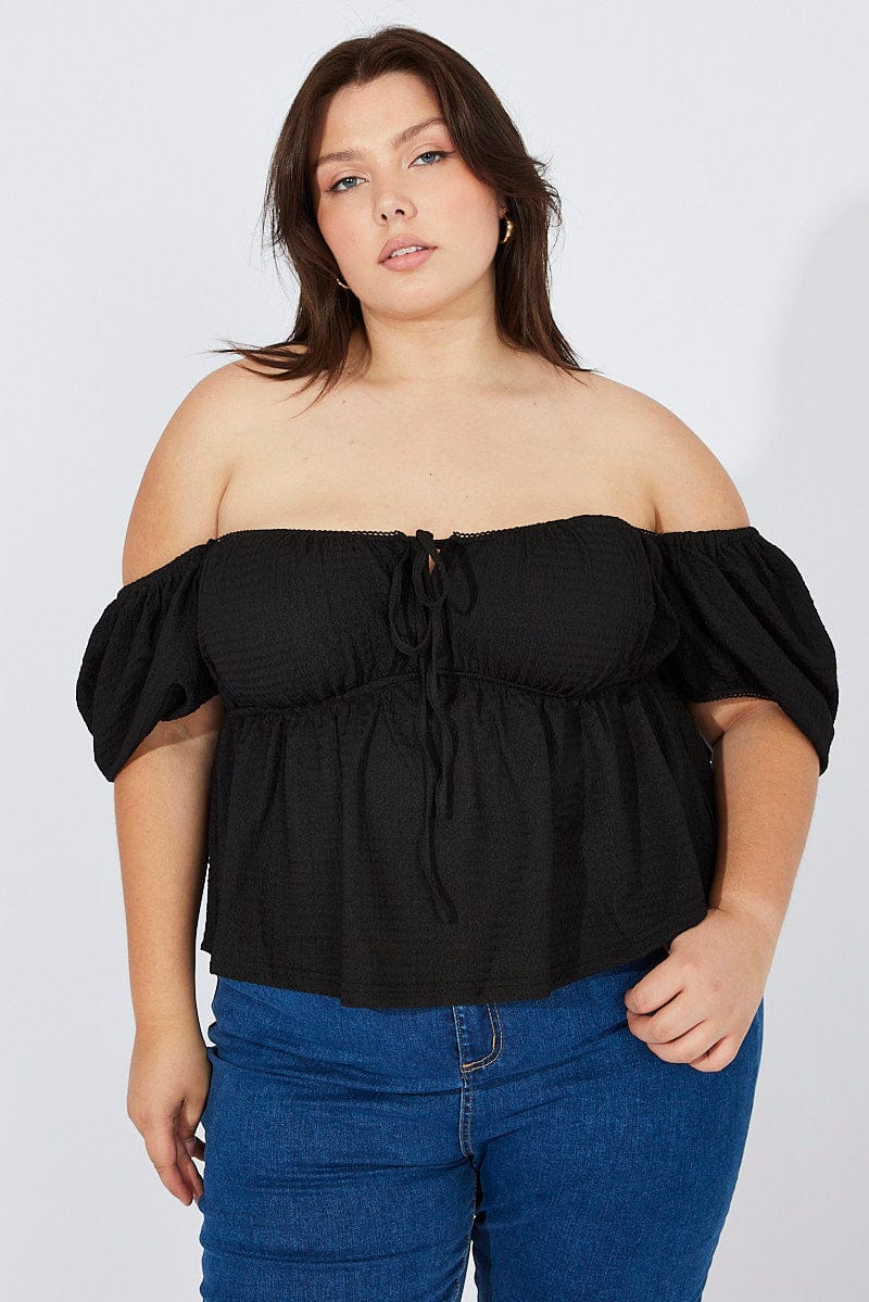 Black Top Short Sleeve Sweetheart Neckline Textured - Image 2