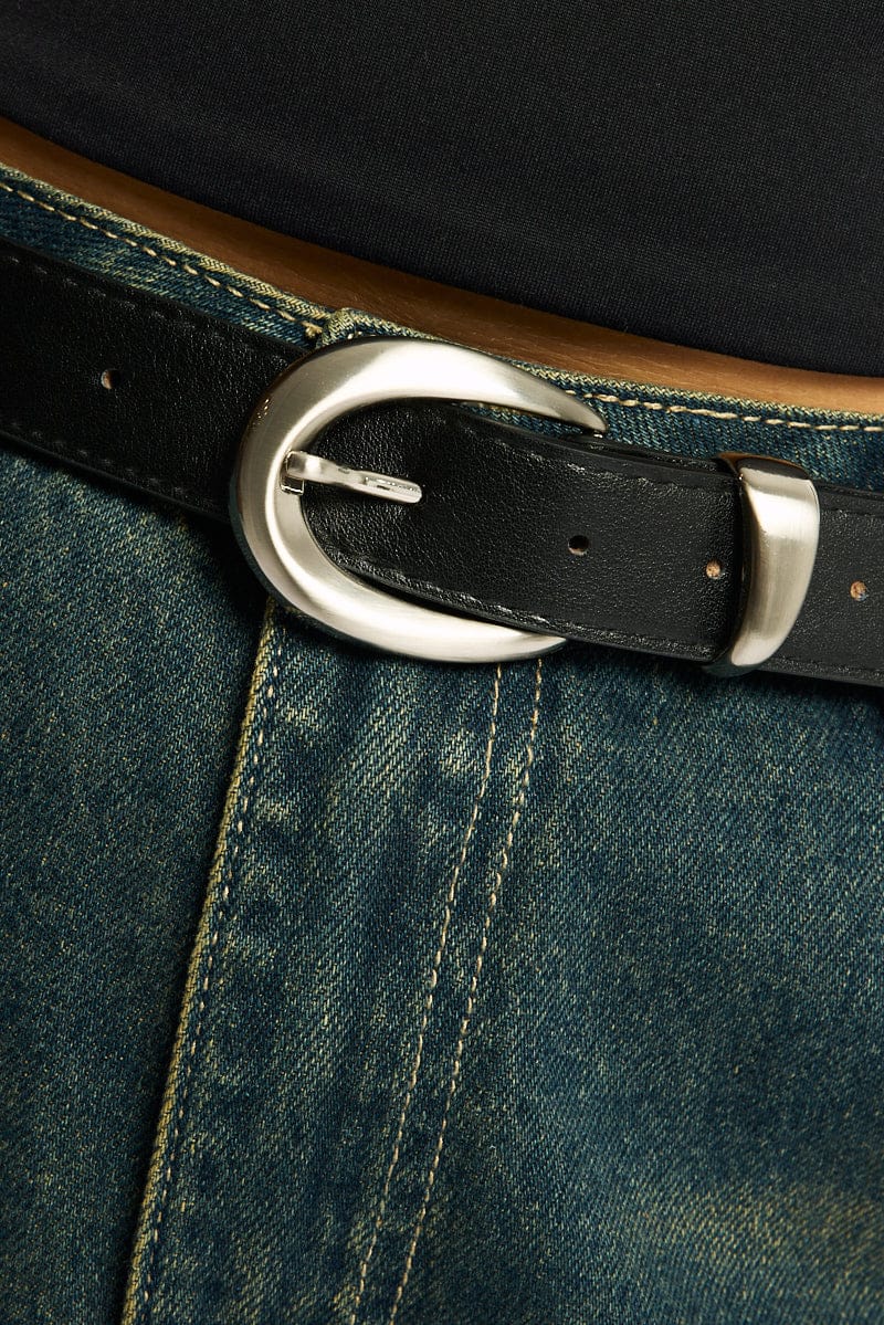 Black Waist And Hip Belt With Silver Buckle - Image 2
