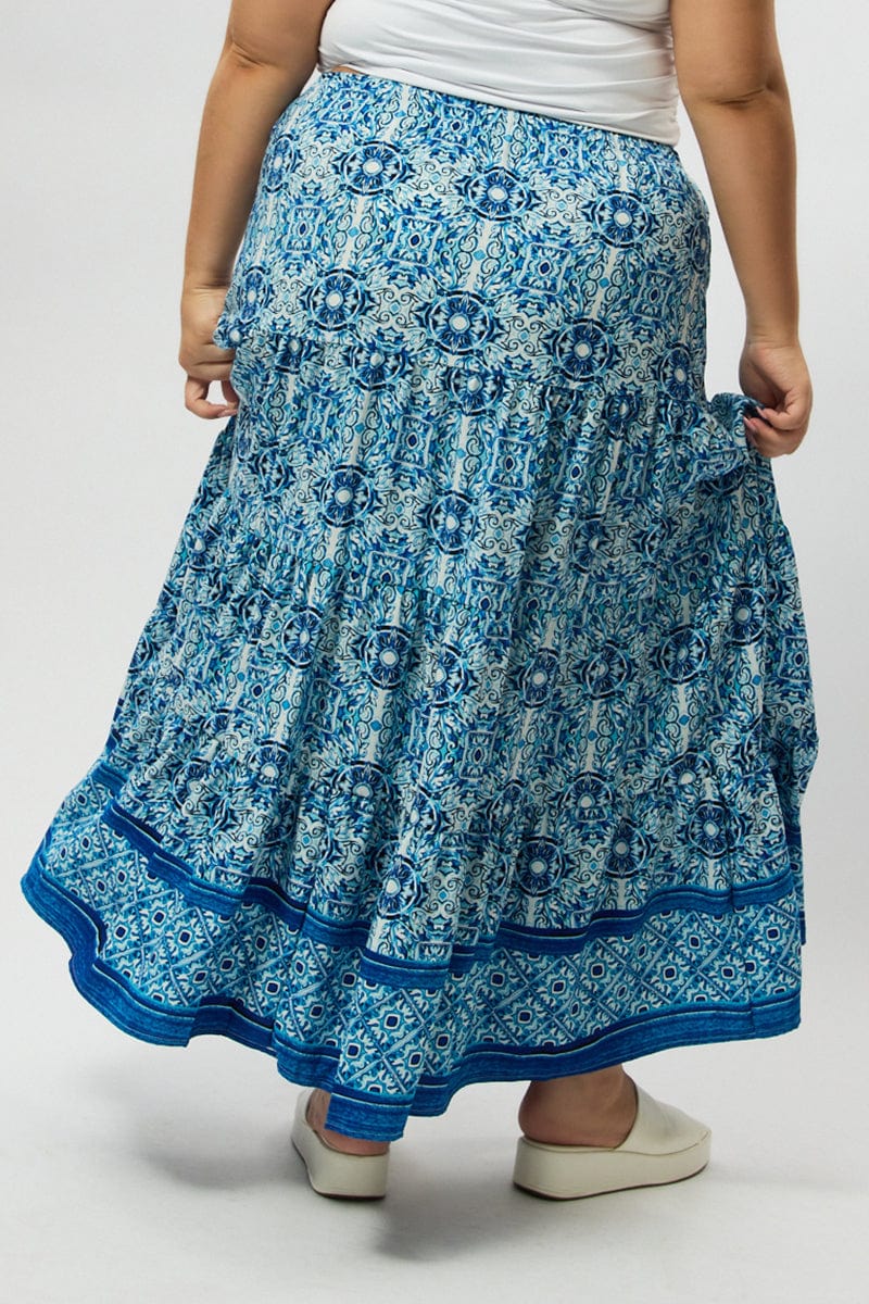 Blue Boho Elastic Waist Border Print Tiered Maxiskirt - Image 5