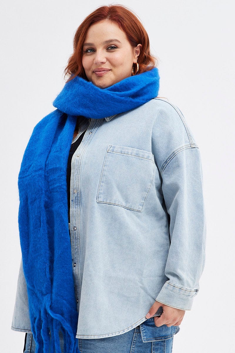 Blue Chunky Fluffy Tassel Scarf - Image 2