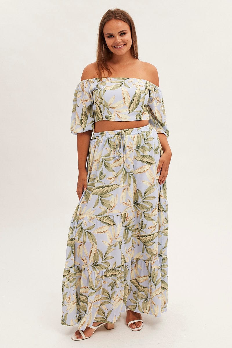 Blue Print Crop Top Short Sleeve Shirred Back - Image 2