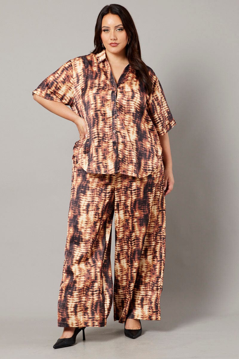 Brown Abstract Relaxed Shirt Short Sleeve Satin - Image 2