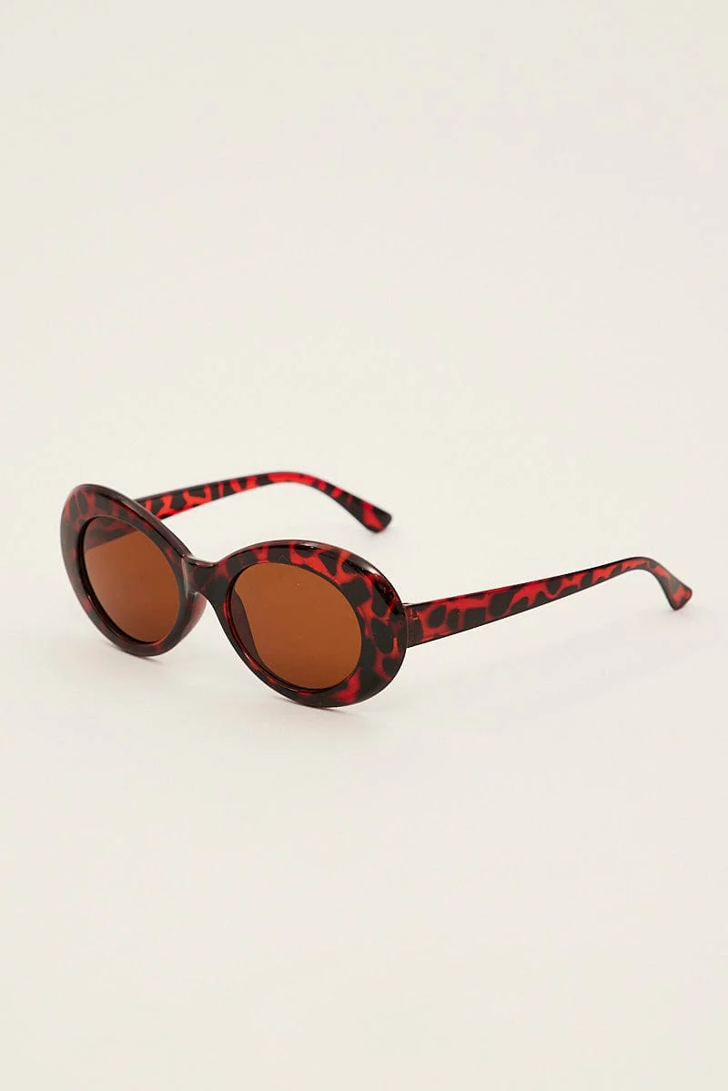 Brown Animal Print Fashion Sunglasses - Image 2