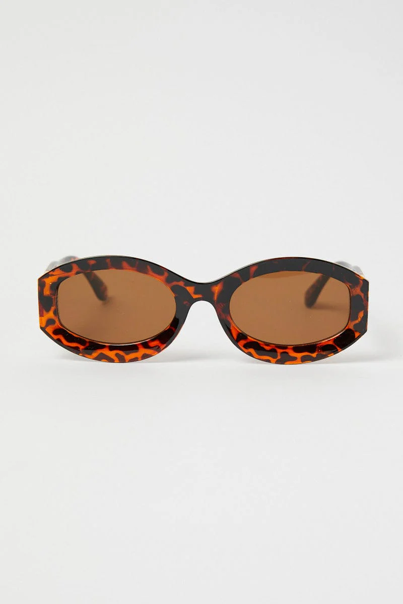 Brown Animal Print Fashion Sunglasses - Image 3