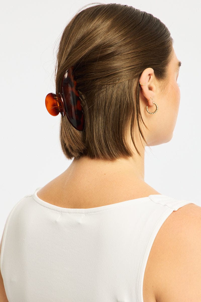 Brown Animal Print Tortoiseshell Hair Claw Clip - Image 2