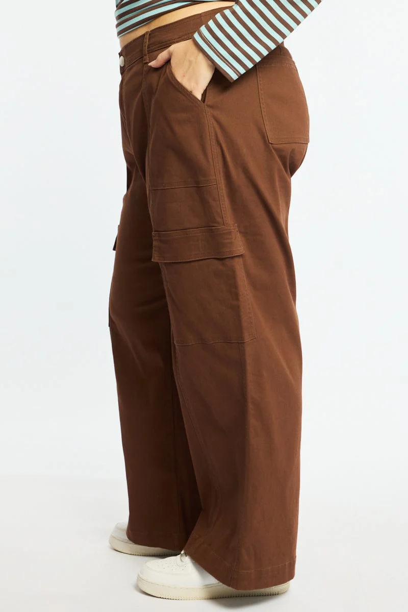 Brown Cargo Pants Elastic Waist - Image 4
