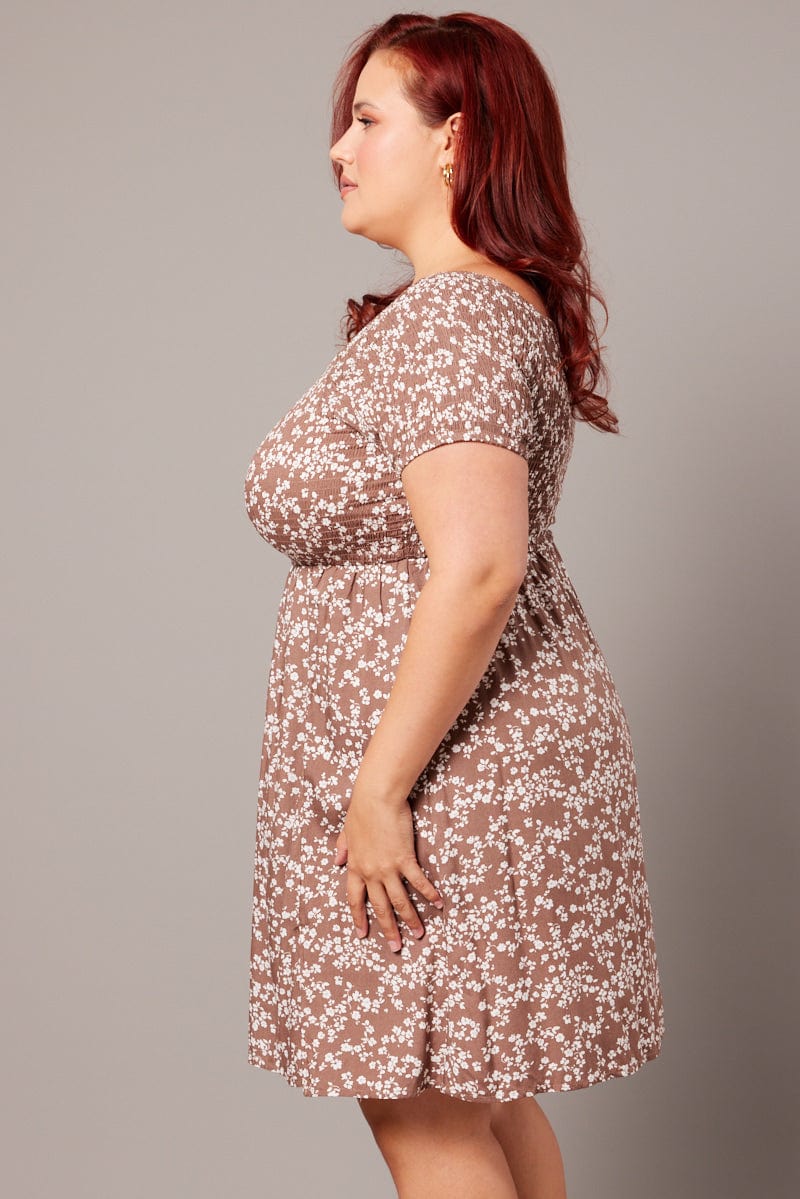 Brown Ditsy Shirred Bodice And Sleeve Minidress - Image 4
