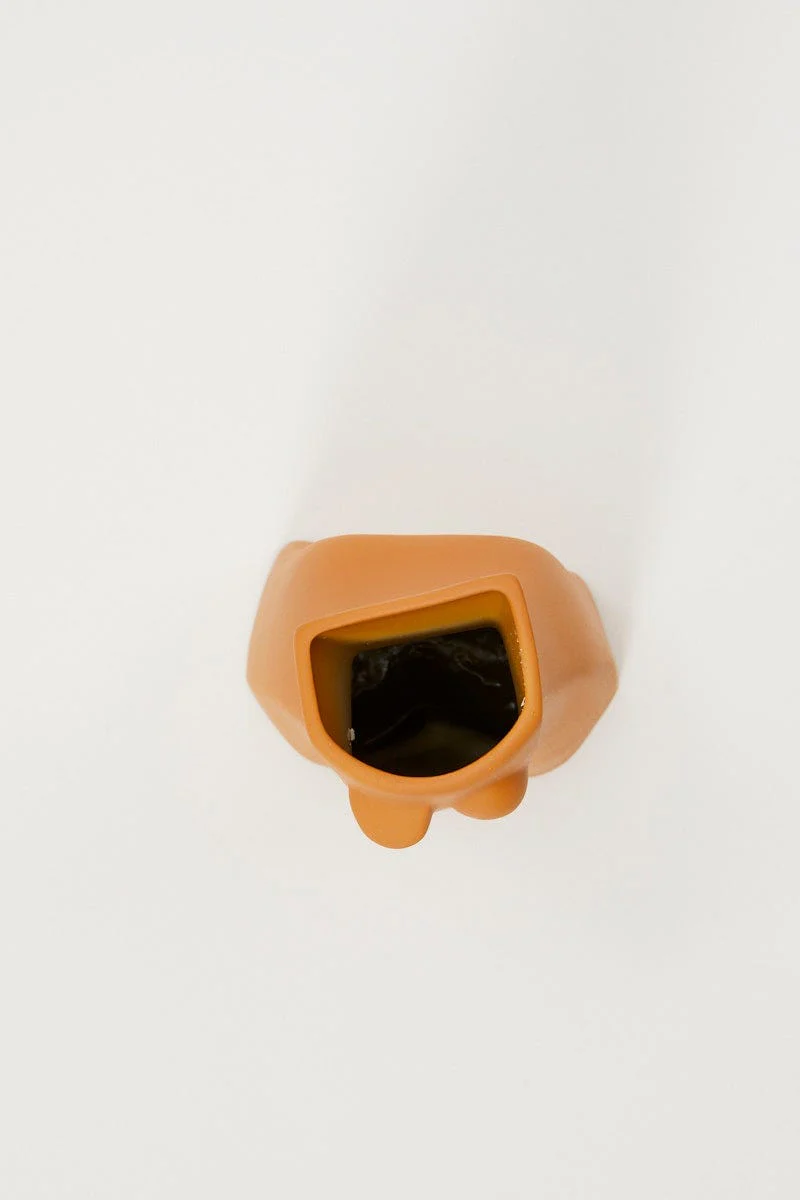 Brown Female Figure Vase 22Cm Tall - Image 4