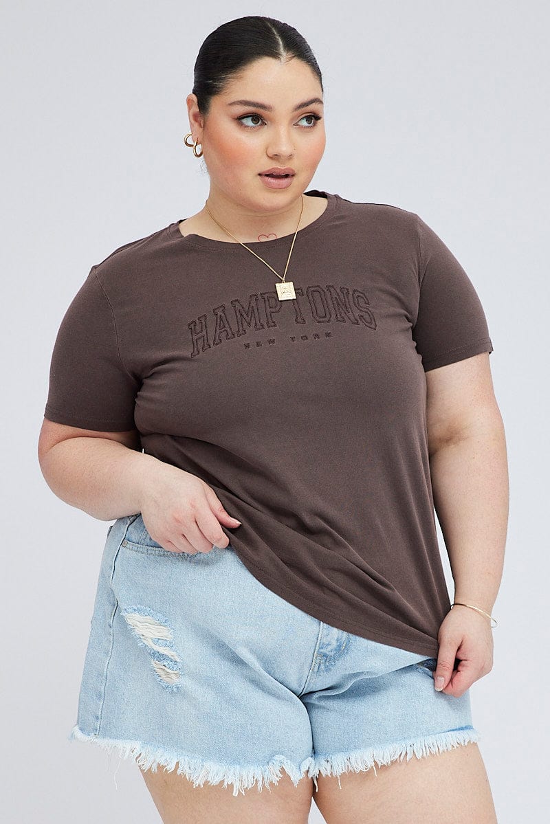 Brown Graphic T-shirt Short Sleeve Crew Neck