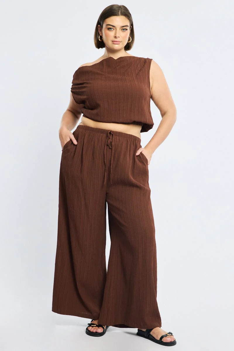 Brown Off Shoulder Top Sleeveless Textured - Image 2