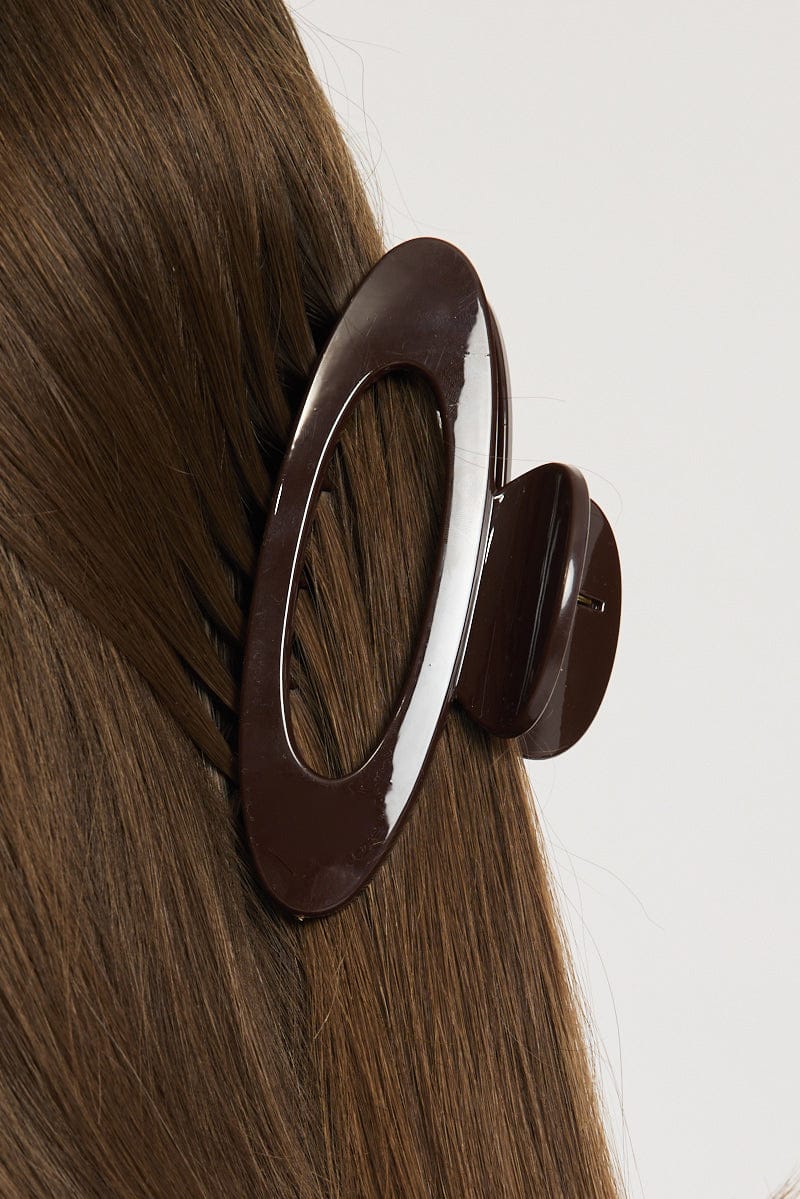 Brown Oval Hair Claw Clip - Image 2