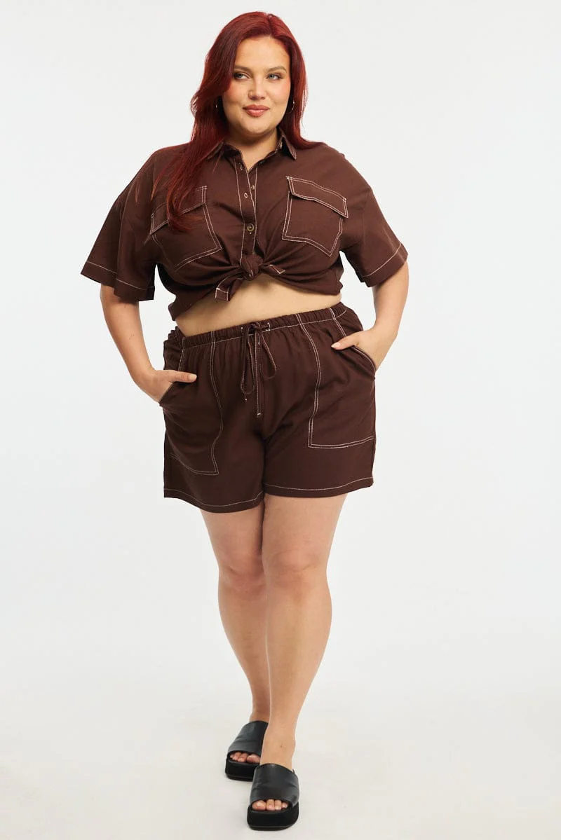 Brown Shorts Elastic Waist Outpocket