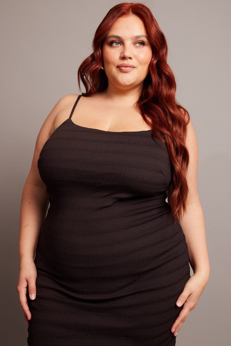 Brown Textured Maxi Dress - Image 3