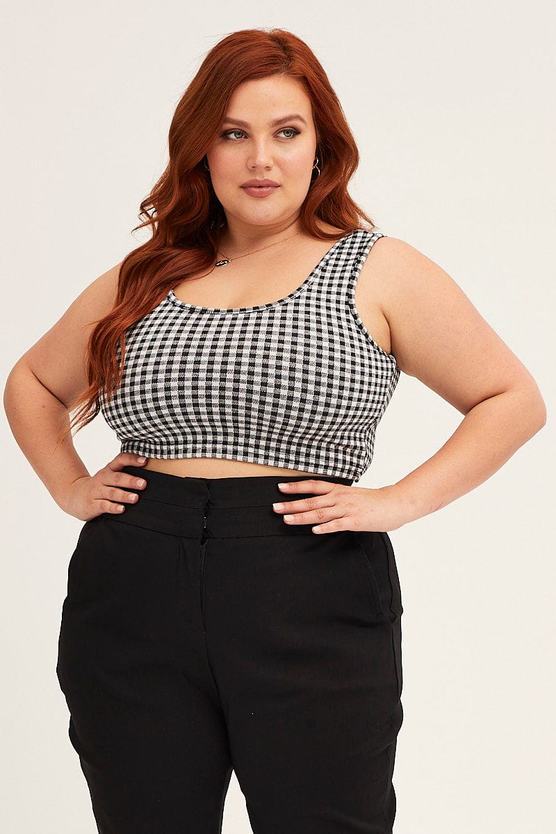 Check Check Sleeveless Scoop Neck Crop Top