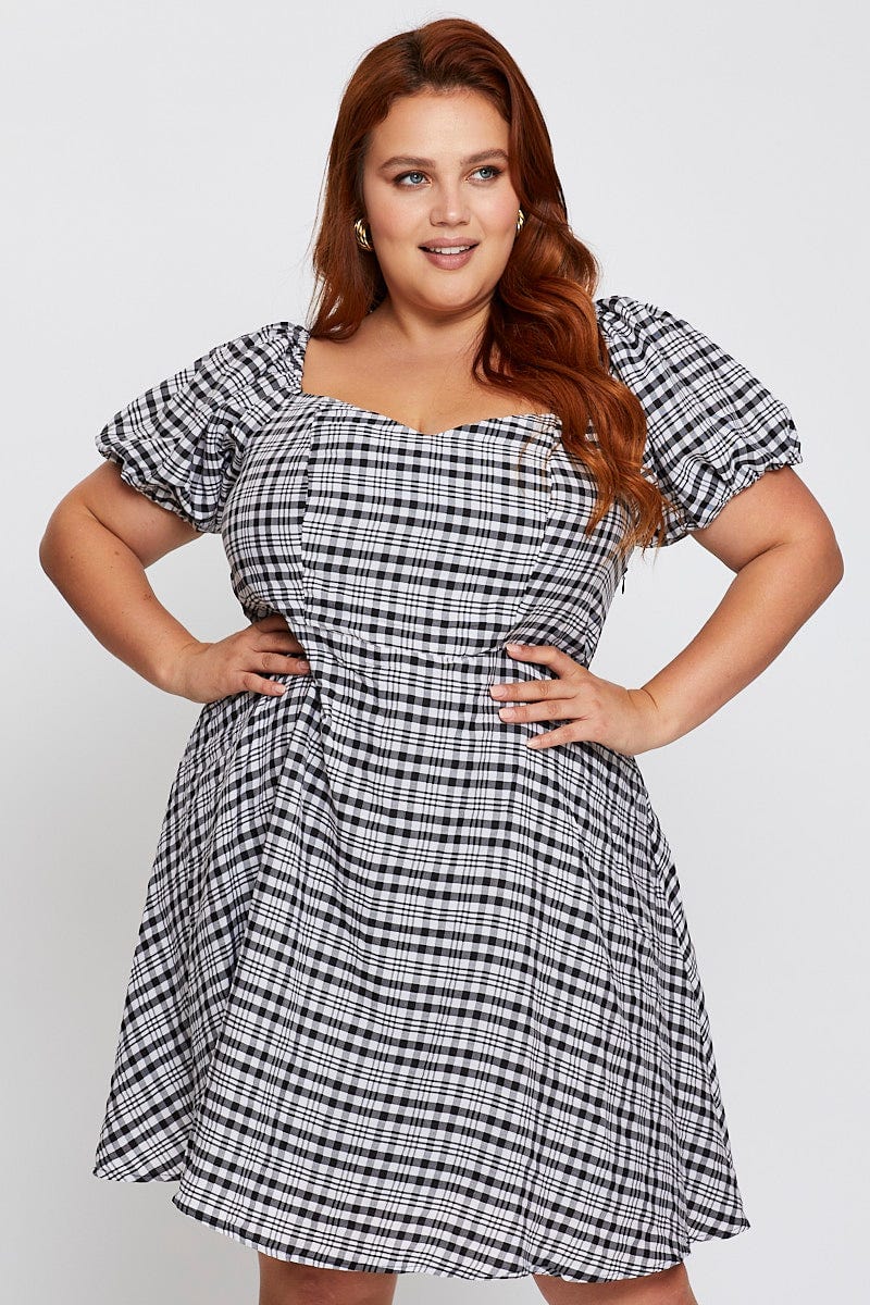 Check Short Bubble Sleeve Skater Dress - Image 3