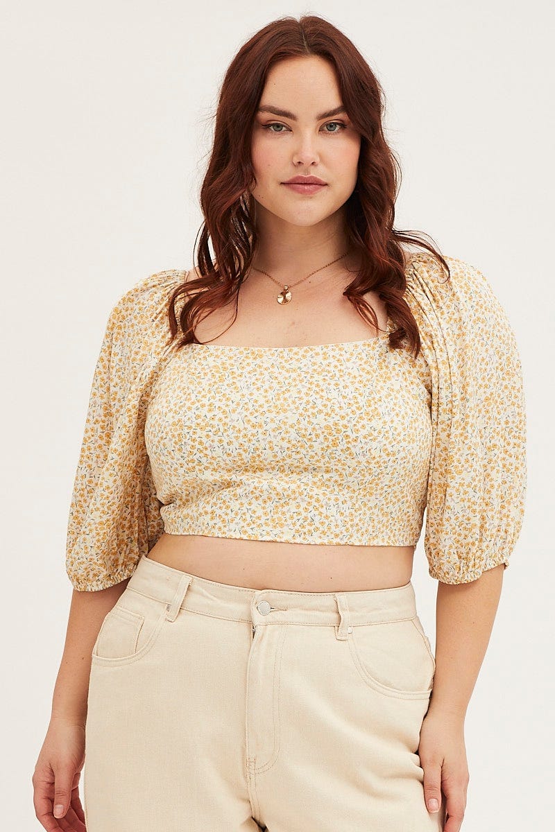 Ditsy Print Short Sleeve Floral Semi Crop Top - Image 3
