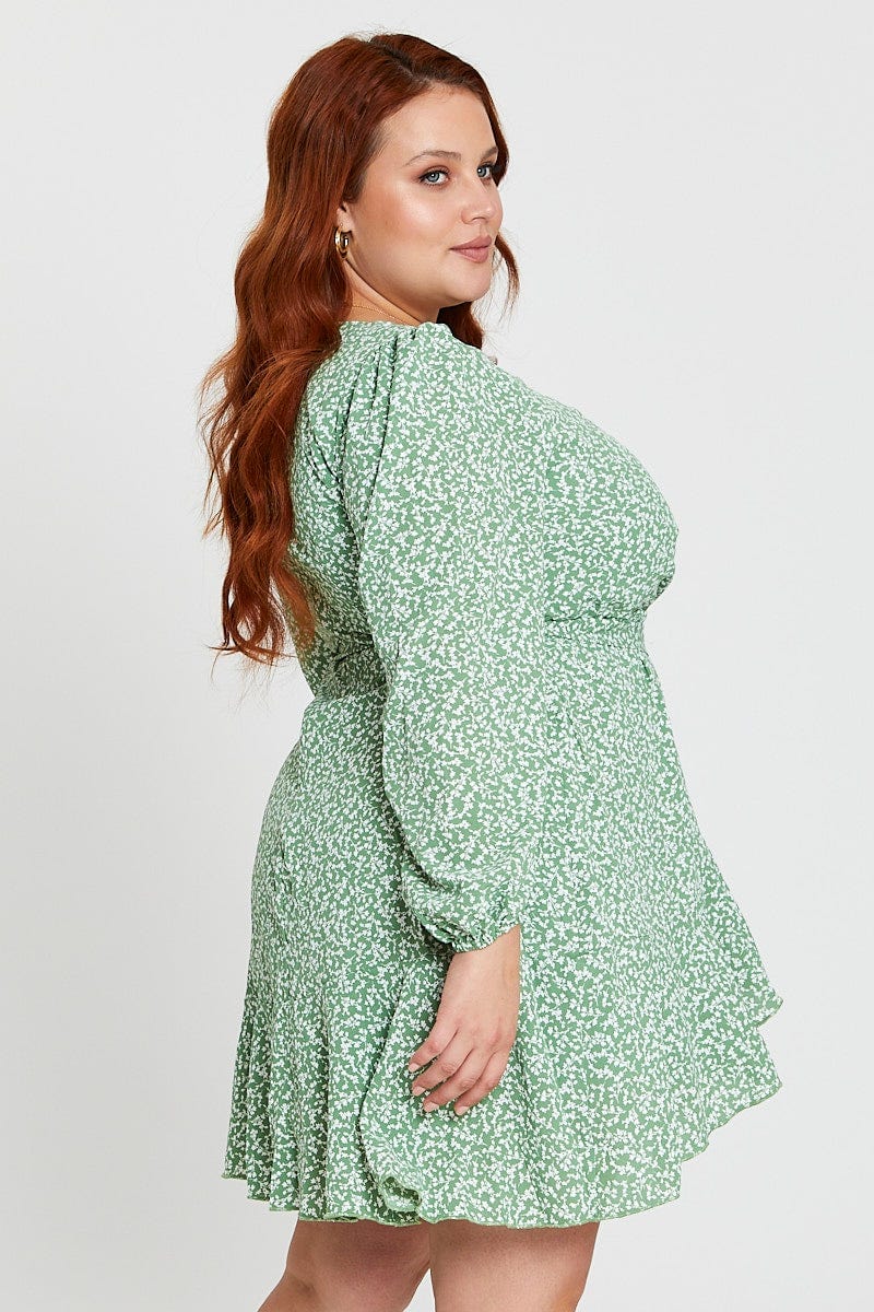 Ditsy Print Sleeve Scoop Neck Short - Image 4