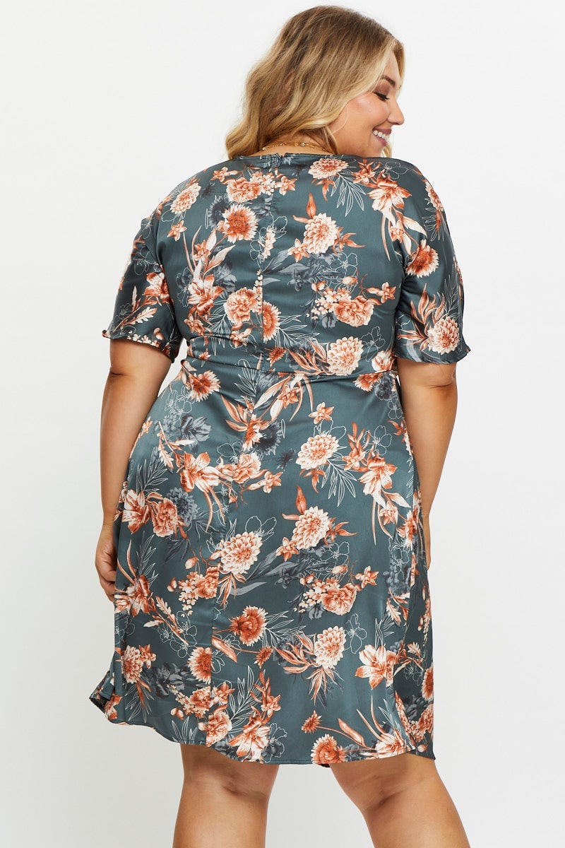 Floral Print Skater Dress V-neck Three-Quarter Sleeve - Image 3