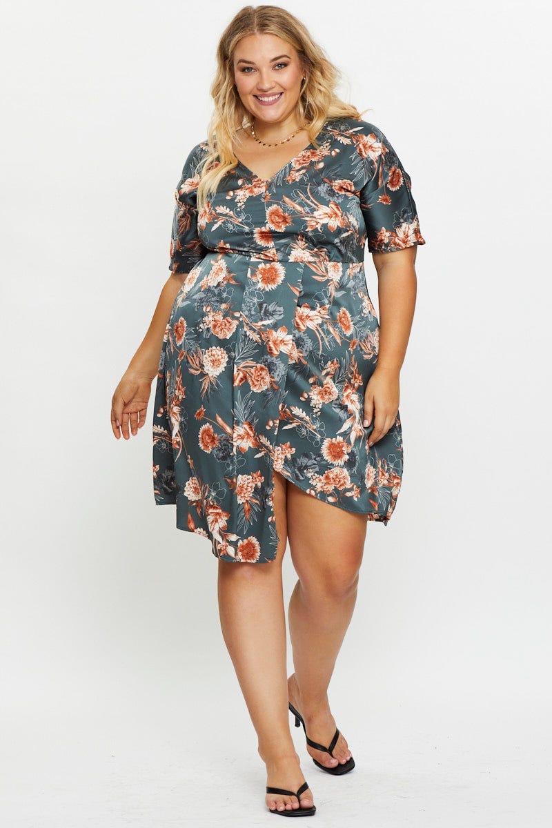 Floral Print Skater Dress V-neck Three-Quarter Sleeve - Image 5