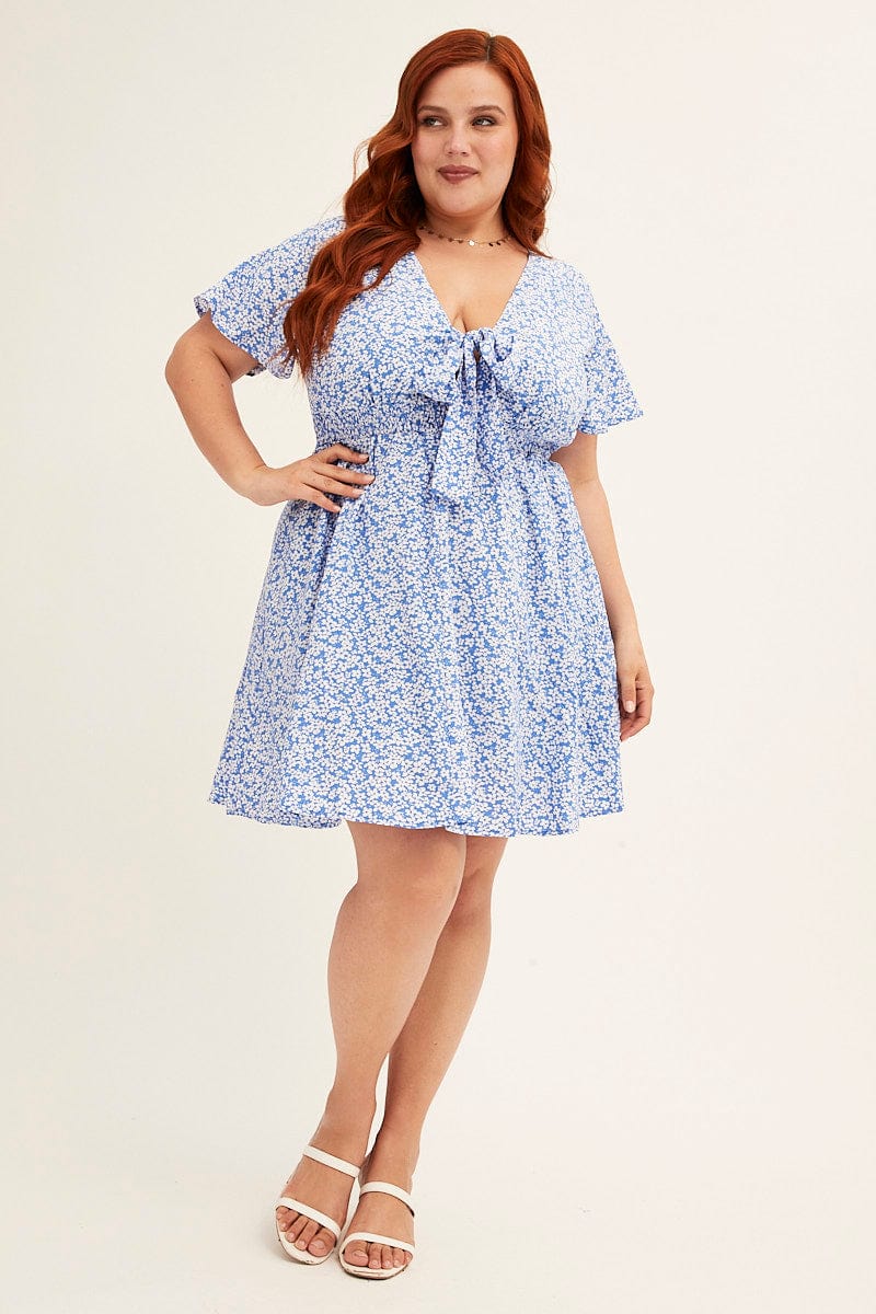 Floral Print Blue Ditsy Print Short Sleeve Tie Front Dress - Image 2