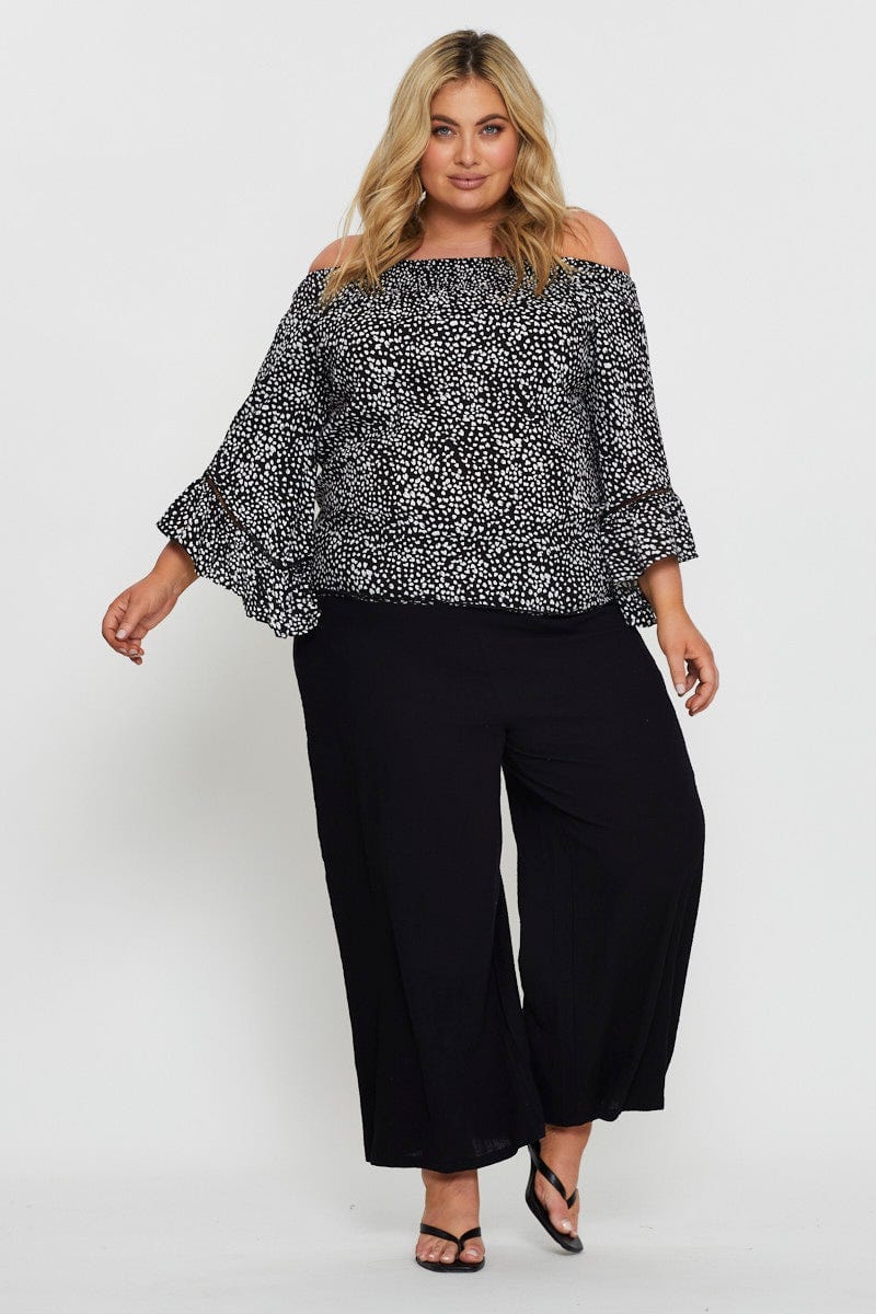 Geo Print Off The Shoulder Top Three Quarter Sleeve - Image 2