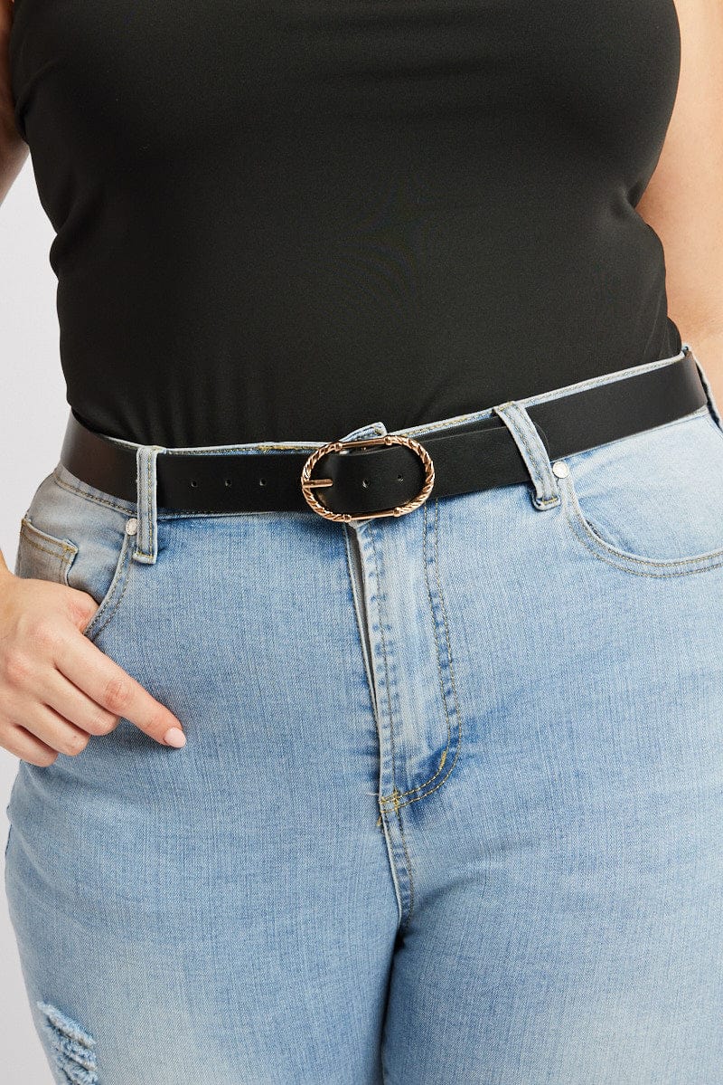 Gold Cable Detail Oval Buckle Belt