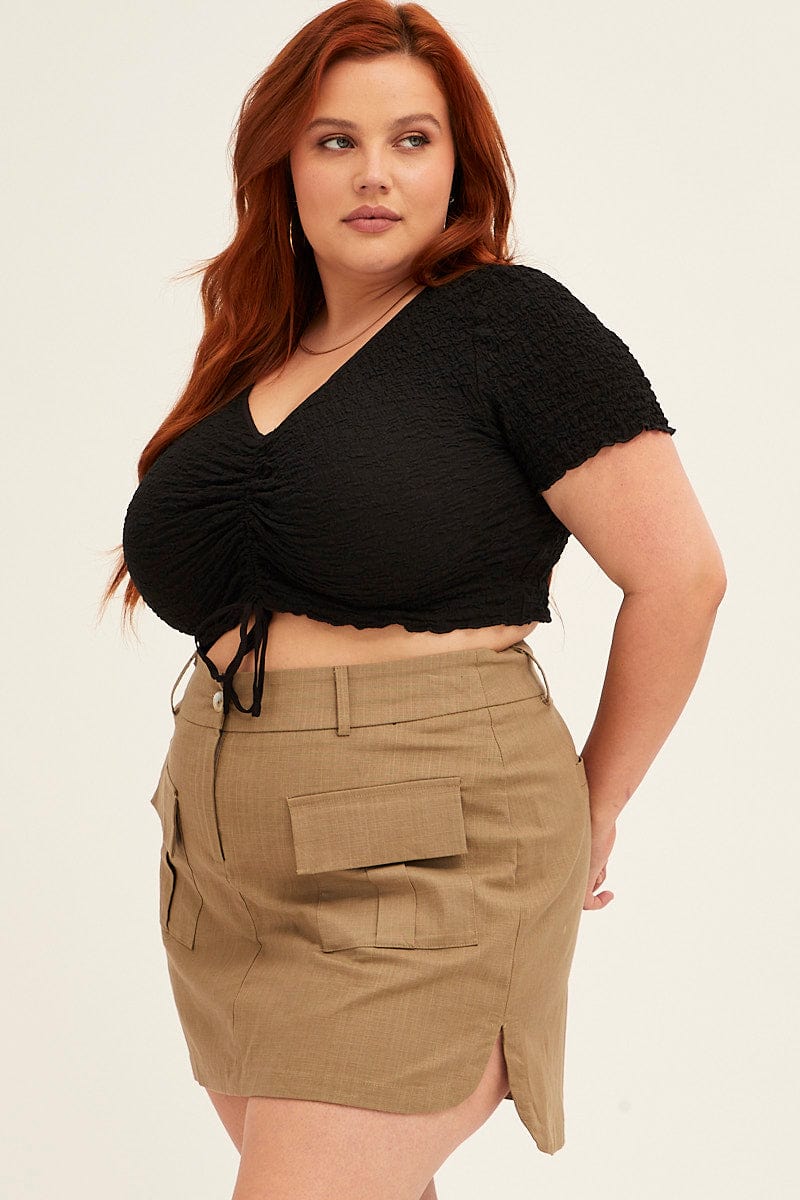 Green Cargo Mini Skirt Curve Hem - Image 4