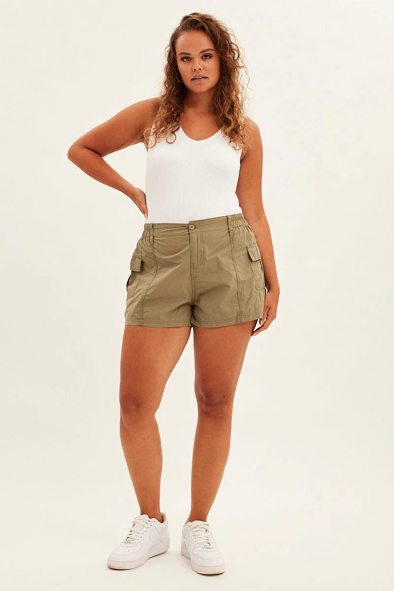 Green Cargo Shorts High Rise - Image 3