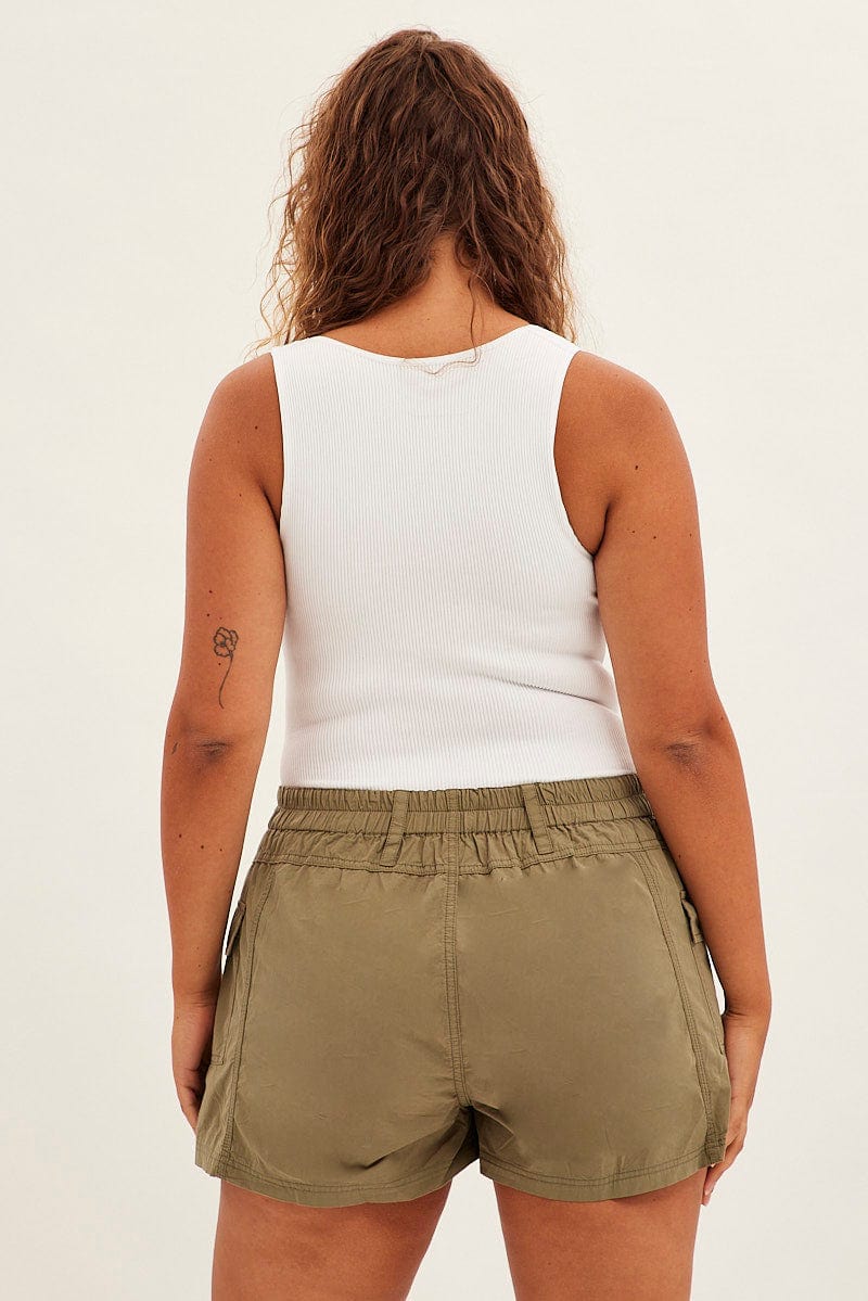 Green Cargo Shorts High Rise - Image 5