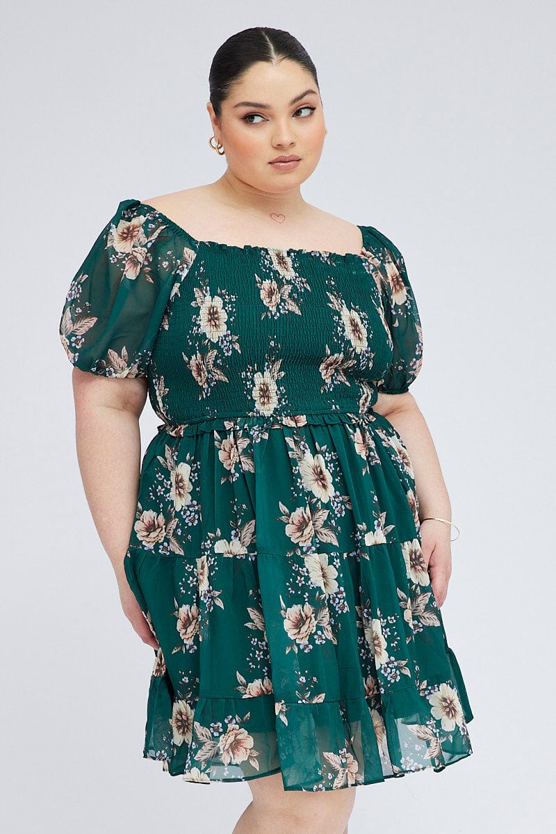Green Floral Fit And Flare Dress Short Sleeve Shirred - Image 3